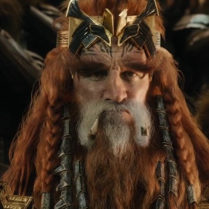 V akom vzťahu sú Thorin II Oakenshield a Dáin II Ironfoot?