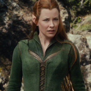 Postava Tauriel sa v pôvodnom knižnom Hobitovi nenachádza. Existuje však dielo od Tolkiena, kde sa vyskytuje?