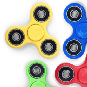 Ovládli fidget spinnery svet v roku 2018?