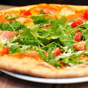 Z ktorého talianskeho mesta pochádza pizza?